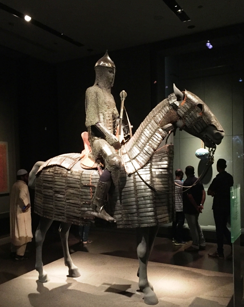 Музей исламских искусств Катара. Защита для всадника и его лошади. 500 лет. 